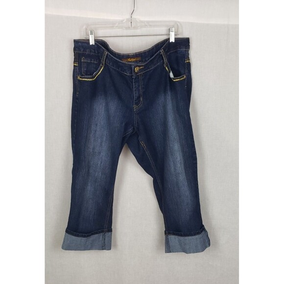 South Pole Capri Jean Pants 22 Denim Bermuda Shorts Gold Trim Cuffed Y2K Hip Hop - Picture 1 of 6